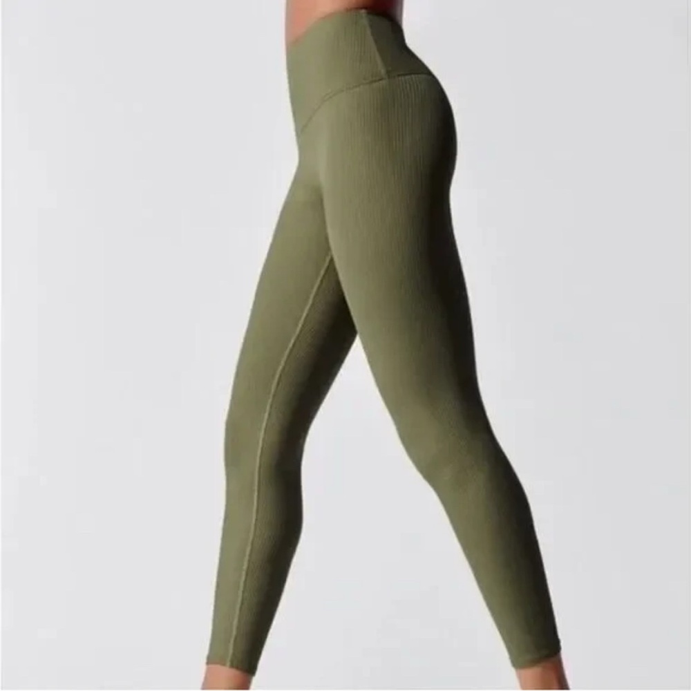 Carbon38 Green Ribbed Stretch Nylon Leggings Size… - image 3